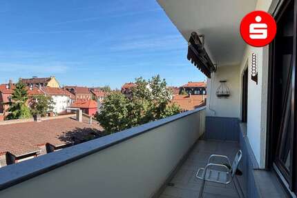 Wohnung zum Kaufen in Nürnberg 220.000,00 € 91 m²