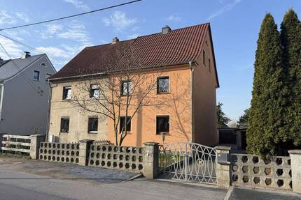 Große Doppelhaushälfte in Niederau zum Sanieren