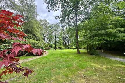 Haus zum Mieten in Henstedt-Ulzburg 12.000,00 € 620 m²