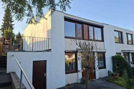 gepflegtes 3,5-Zimmer-Endreihenhaus in bevorzugter Wohnlage - Hamburg Neugraben-Fischbek