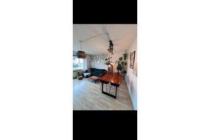 Zwischenmiete: Liebevolle Boho Stil Wohnung mit eigenem Garten - Oberasbach