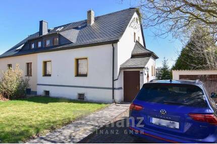 Doppelhaushälfte in OelsnitzErzgeb. kaufen: 124 m² Wohnfläche, schöner Garten, Garage und Keller