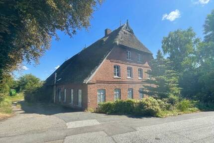 NEUAUFLAGE: Denkmalgeschütztes Bauernhaus an der Elbe in Kirchwerder, 4 ha Boden inkl. Baugrundstück - Hamburg