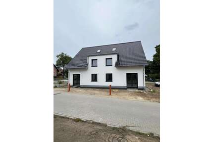 Haus zum Mieten in Kemnitz 1.450,00 € 135 m²