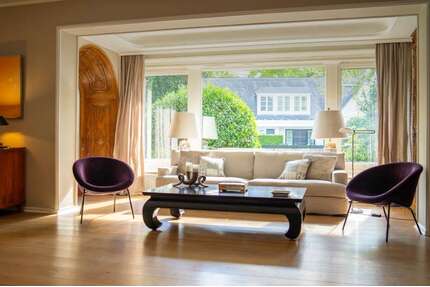 Haus zum Kaufen in Meerbusch 2.590.000,00 € 400 m²