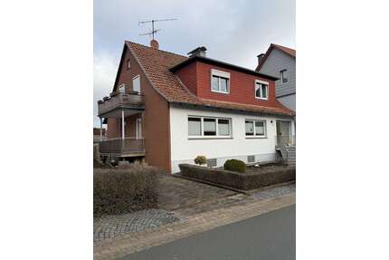 Haus zum Kaufen in Hessisch Oldendorf 220.000,00 € 171 m²