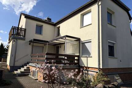 Haus zum Kaufen in Bad Dürrenberg 389.000,00 € 217 m²