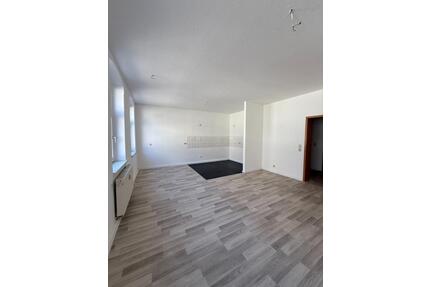 Schöne helle renovierte 4 Raum Wohnung in Hartenstein ab 01.01.2026 zu vermieten