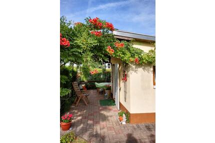 Pachtgarten in Halle Dölau - 3.000,00&nbsp;EUR Kaltmiete, ca.&nbsp; 0,00&nbsp;m&sup2; in Halle (Saale) (PLZ: 06120) Dölau