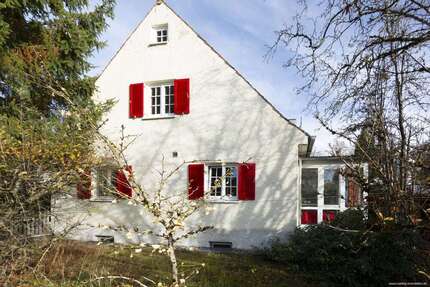 Haus zum Kaufen in Oberschleißheim 700.000,00 € 124 m²