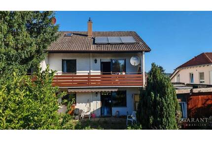 Doppelhaushälfte mit großem Garten in Niefern-Öschelbronn