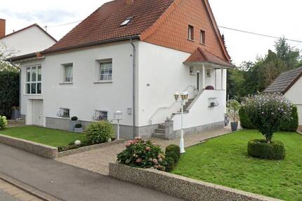 Charmantes Einfamilienhaus in ruhiger Lage direkt am Feld in 66787 Wadgassen