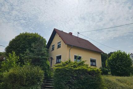 Haus zu verkaufen in Zerf - 300.000,00&nbsp;EUR Kaufpreis, ca.&nbsp; 175,00&nbsp;m&sup2; in Zerf (PLZ: 54314)