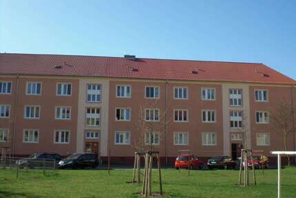 Wohnung zum Mieten in Hoyerswerda 262,00 € 52.43 m²