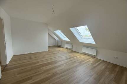 Wohnung zum Kaufen in Krefeld Uerdingen 297.500,00 € 85 m² - Krefeld / Uerdingen