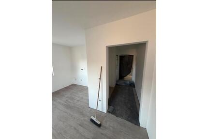 MODERNE 2-ZIMMERWOHNUNG - 515,00&nbsp;EUR Kaltmiete, ca.&nbsp; 55,00&nbsp;m&sup2; in Ebrach (PLZ: 96157)