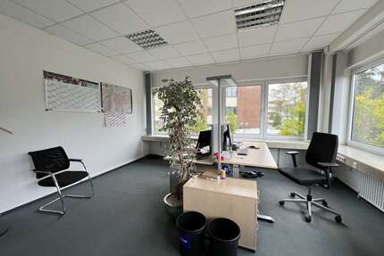 Büro in Hamburg 2.151,36 € 179.28 m²