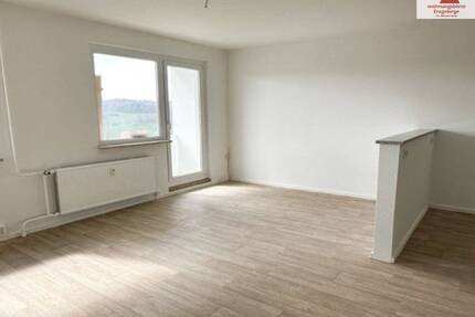Modern sanierte 3-Raum-Wohnung im Wohngebiet in Annaberg! - Annaberg-Buchholz