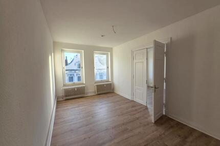 Flensburg, nähe Nordermarkt, frisch saniert, 3,5 Zimmer