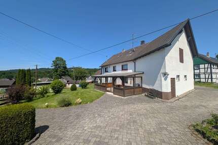 Haus zum Kaufen in Windeck Imhausen 178.000,00 € 122 m² - Windeck / Imhausen