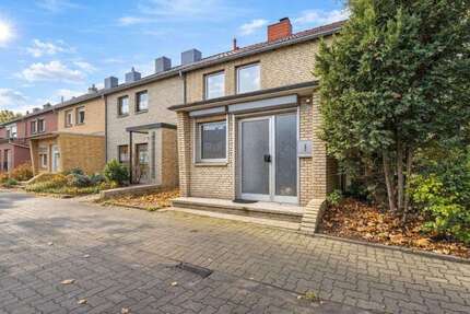 Haus zum Kaufen in Peine 190.000,00 € 103.7 m²