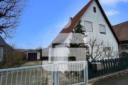 Haus zum Kaufen in Röttenbach 199.000,00 € 73 m²