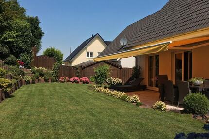 Zwangsversteigerung: Einfamilienhaus mit Garage in 50129 - Bergheim Auenheim