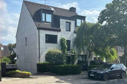Haus zum Kaufen in Düsseldorf-Wersten 898.000,00 € 239 m²