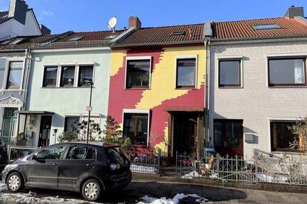 PURNHAGEN-IMMOBILIEN - Charmantes Reihenmittelhaus mit Balkon in zentraler Lage von Bremen-Walle! - Bremen / Walle