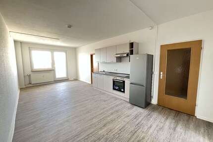 Wohnung zum Mieten in Zwickau 499,00 € 90 m²