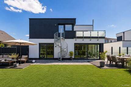 Haus zum Kaufen in Diepholz 695.000,00 € 165.49 m²
