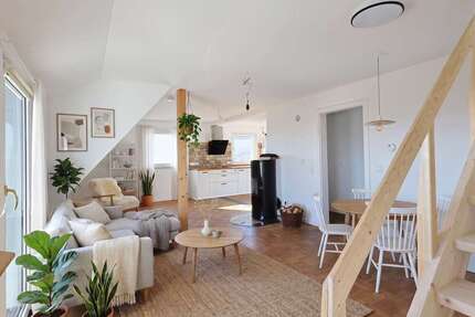 Wohnung zum Kaufen in Schlaitdorf 112.000,00 € 45.97 m²