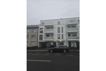 Erstbezug! Helle 2,5-Zimmer-Wohnung mit Terrasse im 3. OG - Köln Porz