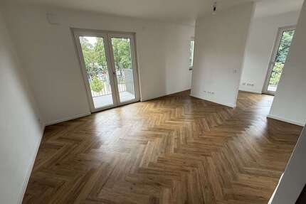 Wohnung zum Mieten in Berlin 1.020,50 € 40.32 m²