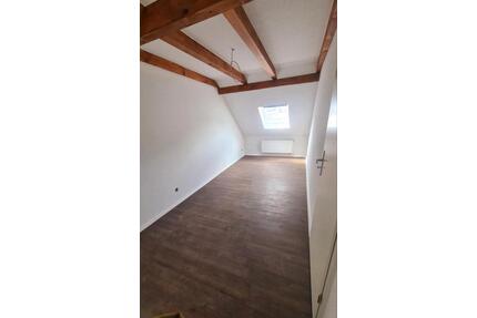 Sanierte Innenstadt 3 Zimmer DG Wohnung - Leer (Ostfriesland)