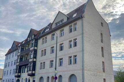 Schöne 3- Zimmer DG-Eigentumswohnung in Elbnähe - Magdeburg Alte Neustadt