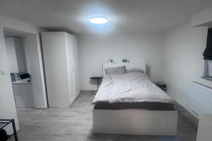 2 -Zimmer Wohnung mit Terassenplatz - Uhingen