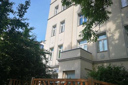 Charmante 2-Raumwohnung mit Balkon in zentraler Lage von Halle - Halle (Saale) Damaschkestraße