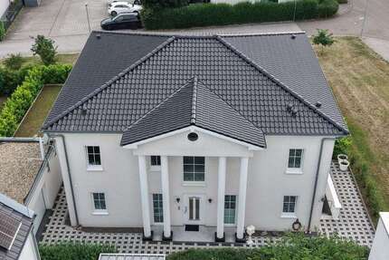 Wohnung zum Mieten in Wiesloch 4.900,00 € 230 m²