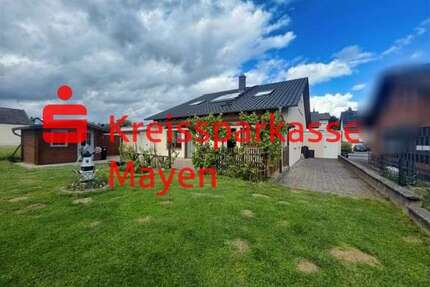 Haus zum Kaufen in Grafschaft 749.000,00 € 194.7 m²