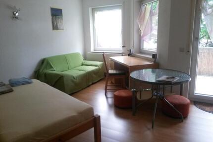 Möblierte 1-Zimmerwohnung in Sandhausen mit großem Balkon, ruhig