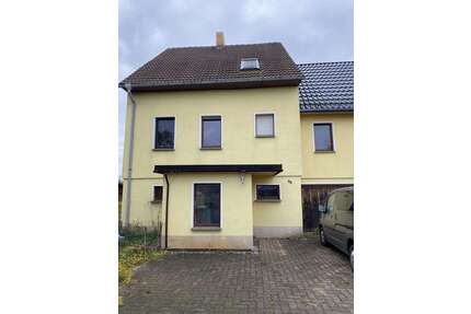 Haus zum Kaufen in Ortrand 80.000,00 € 133 m²