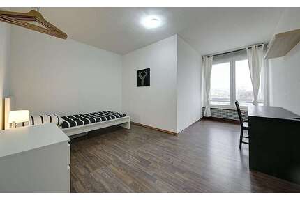 WG-Zimmer in Stuttgart 465,00 € 14 m²