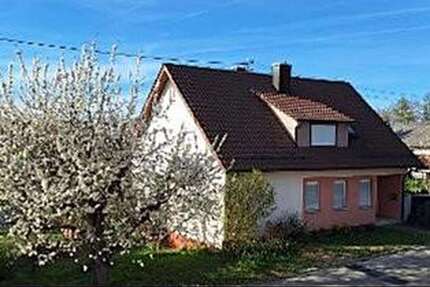 Haus zum Kaufen in Osterburken 350.000,00 € 145 m²