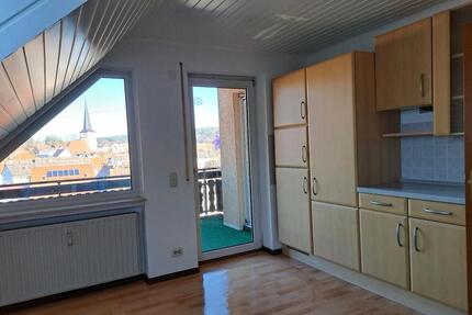 Schöne helle 3 Zimmer Dachwohnung 82 qm Bischofsheim Wegfurt - Bischofsheim in der Rhön