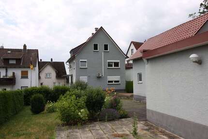 Haus zum Kaufen in Hungen 299.000,00 € 205 m²
