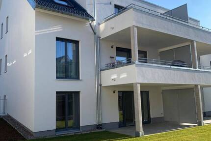 Familienparadies mit Sonnengarten in Altweil - 4-Zimmer Neubau-Wohnung mit TG-Stellplatz - Weil am Rhein