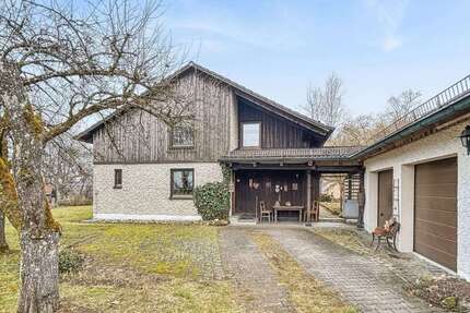 Haus zum Kaufen in Iggensbach 349.000,00 € 120 m²