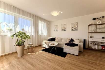 Wohnung zum Mieten in Postmünster 940,00 € 92.83 m²