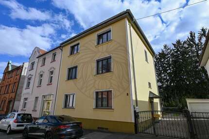 Haus zum Kaufen in Wiesbaden 699.000,00 € 190 m²